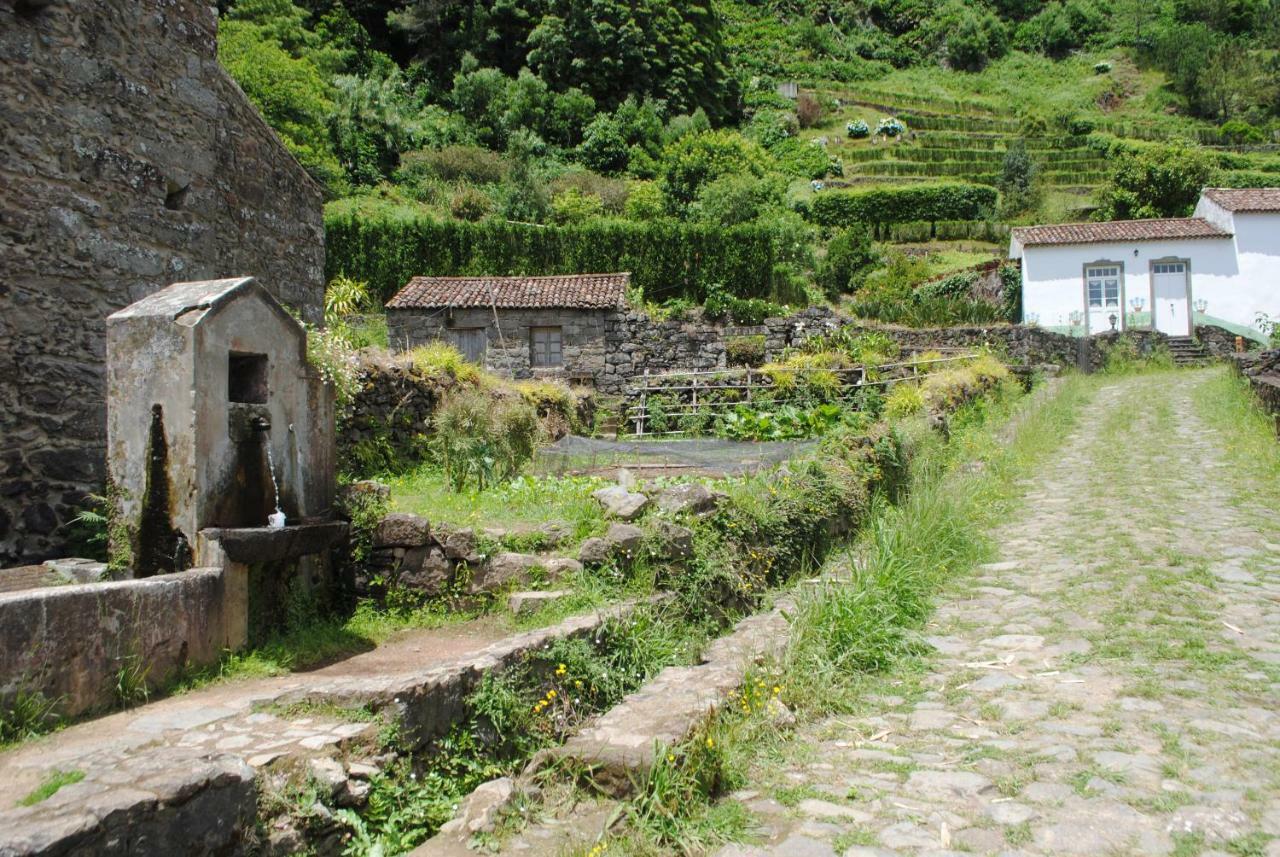 Aldeia Do Sanguinho Hotel Faial da Terra ภายนอก รูปภาพ