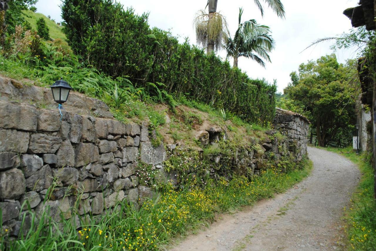 Aldeia Do Sanguinho Hotel Faial da Terra ภายนอก รูปภาพ